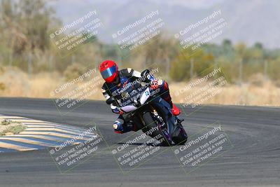 media/Mar-28-2022-Superbike Trackdays (Mon) [[b8603d0f67]]/Open Track Time/Turn 7/